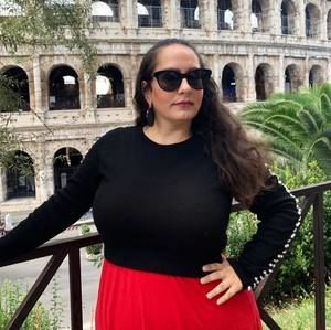 Meet your Posher, Danielle